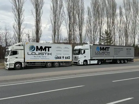 MMT Lojistik markalı nakliye araçları — 8